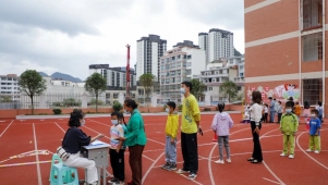 长顺115所学校开展核酸检测，筑牢疫情防控“校门关”